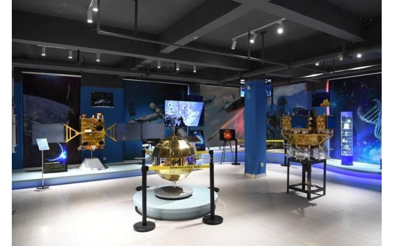 火箭、北斗星、太空艙……還等什么！我省第一家社區(qū)太空科普體驗(yàn)館開(kāi)館了